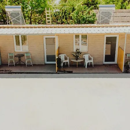 Pensiunea Chiquita Guest house Vadu