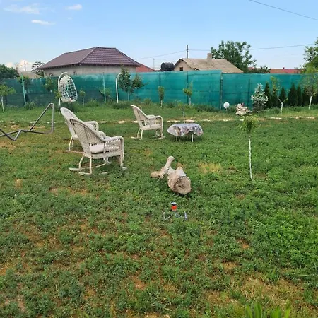 Pensiunea Chiquita Guest house